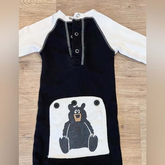 Flap Jack 12m black cream 1-pc Romper snap Baby Bear infant outfit - Picture 5 of 7